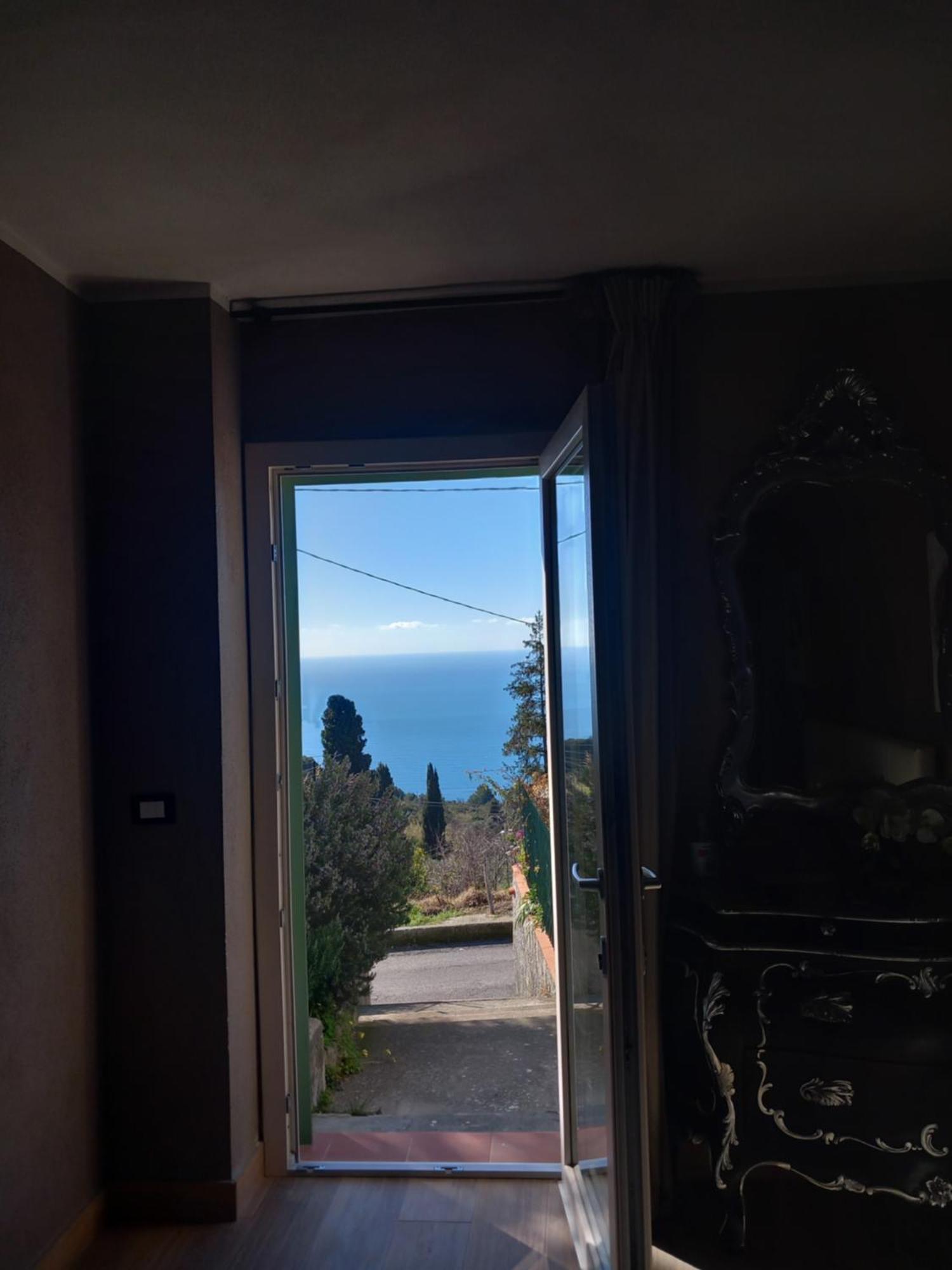 Dolci Risvegli Appartamento Vista Mare 文蒂米利亚 客房 照片