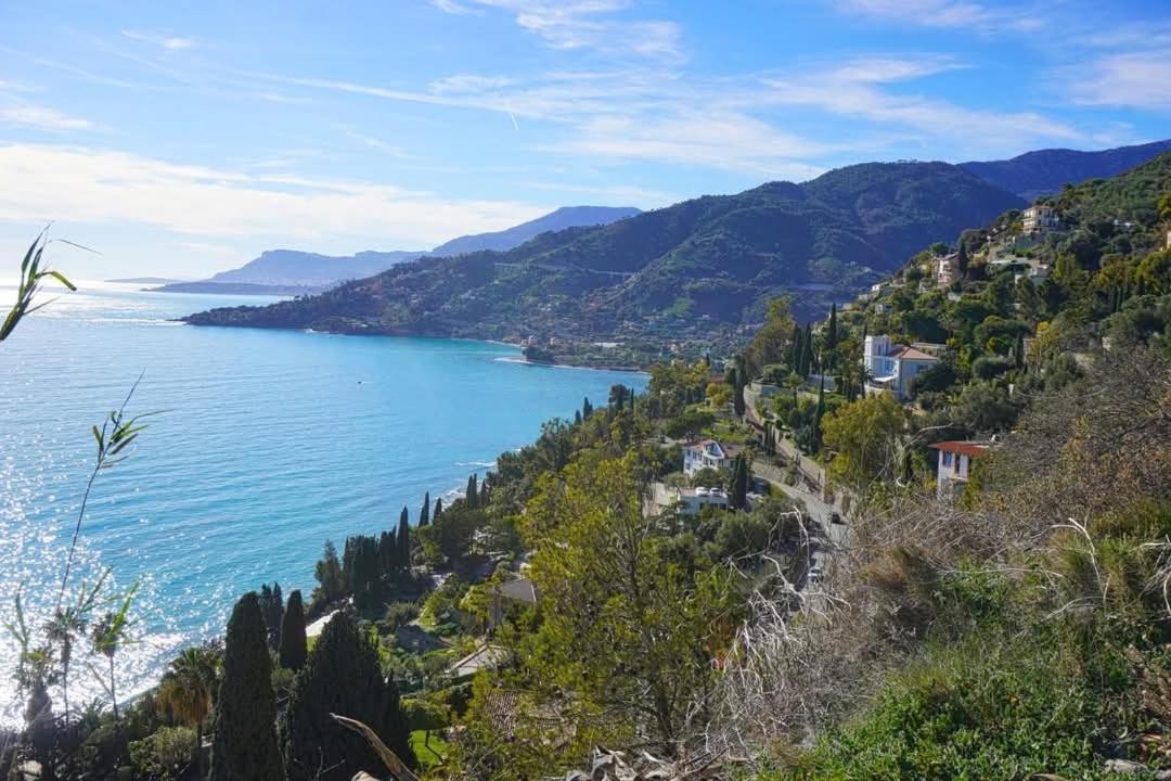 Dolci Risvegli Appartamento Vista Mare 文蒂米利亚 外观 照片